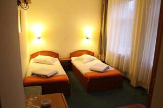 Отель Hotel Bucegi Portile Regatului Пырыул-Рече Двухместный номер с 1 кроватью или 2 отдельными кроватями и балконом-42